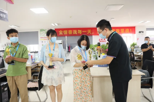 激情時刻！榮耀時刻！